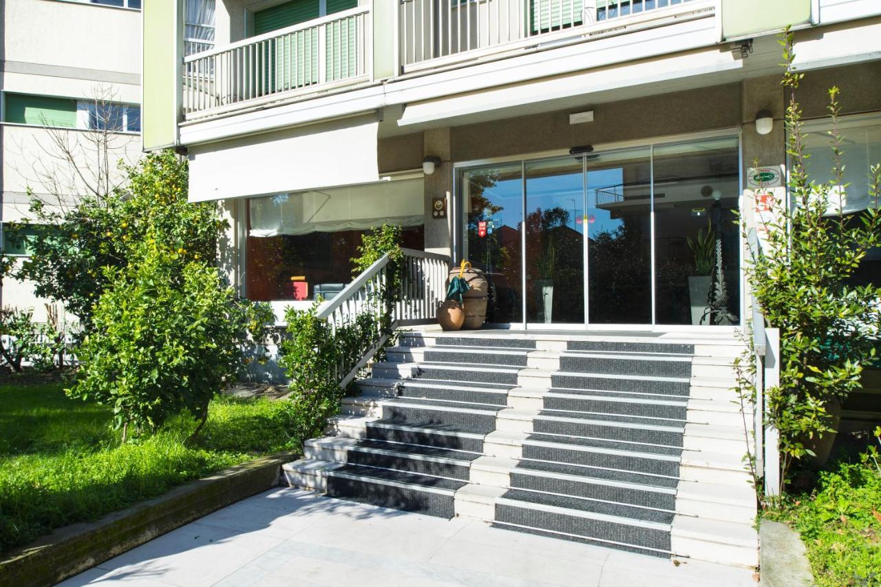 Hotel Ghironi La Spezia Esterno foto