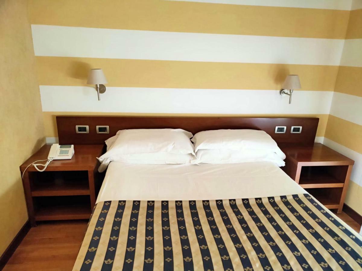 Hotel Ghironi La Spezia Esterno foto