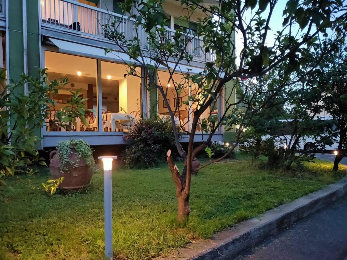 Hotel Ghironi La Spezia Esterno foto